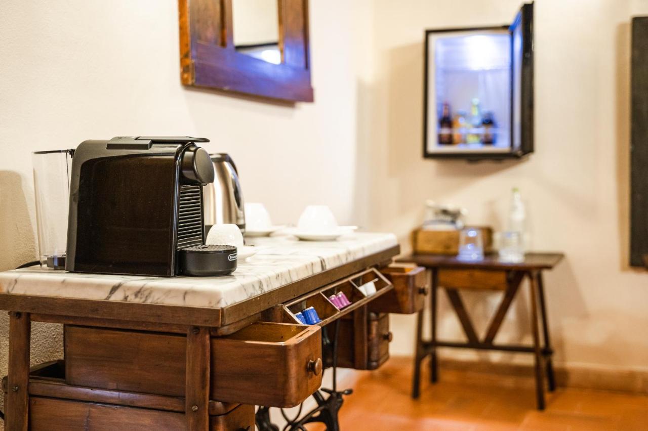 Borgo Petroro Hotel Todi Eksteriør billede